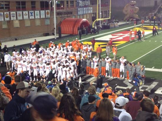 558571_10202319199040706_204453989_n